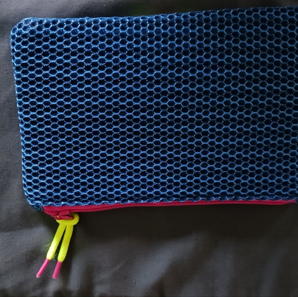 IPSY - Picture 5 of 6